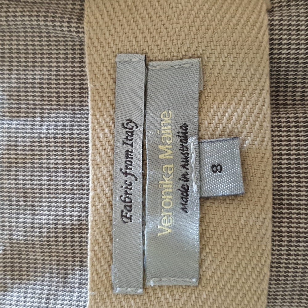 Veronika Maine neutral colours jacket - Picture 8 of 13
